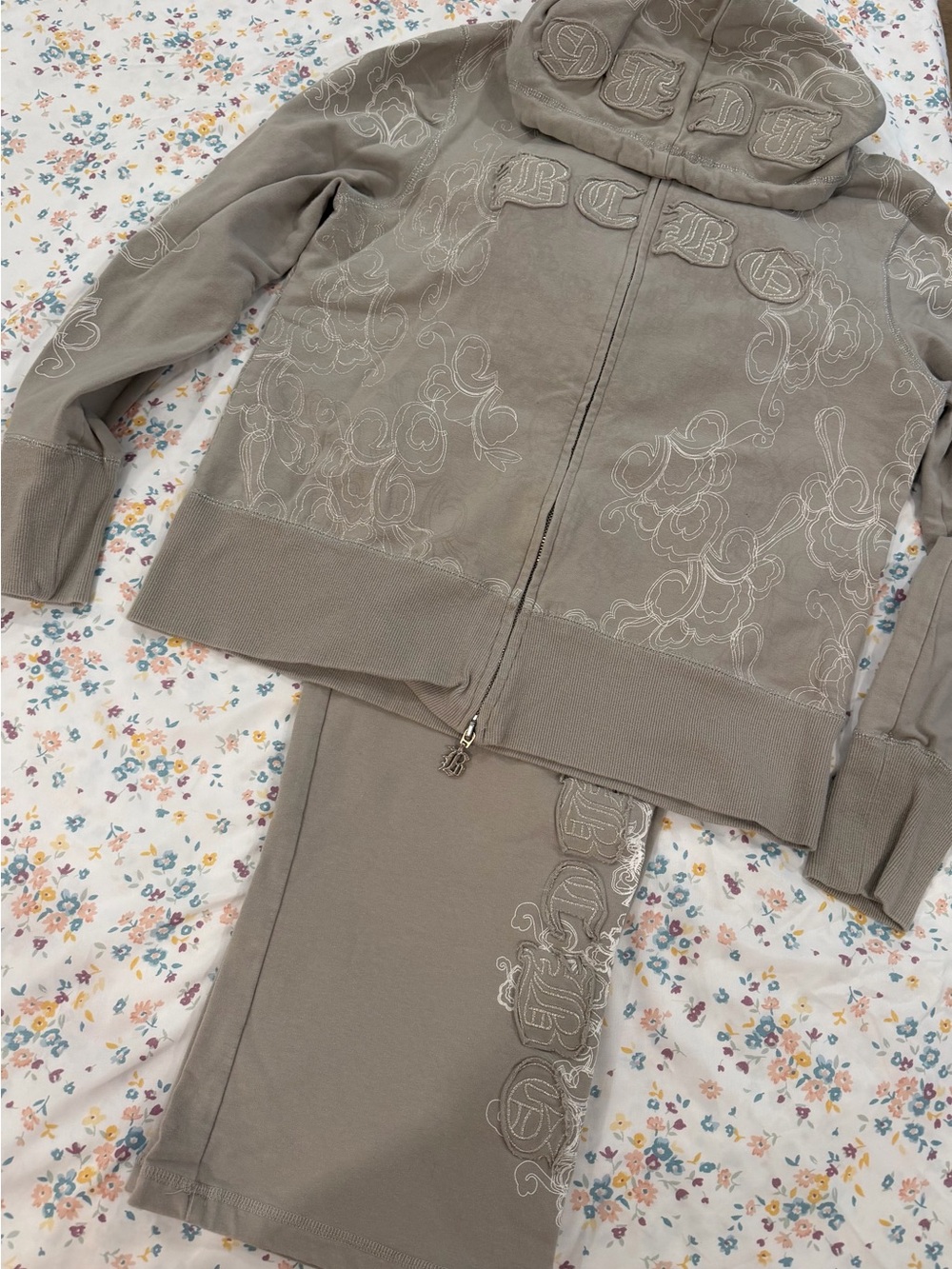 BCBGMaxAzria Taupe Embroidered Hoodie & Capri Set